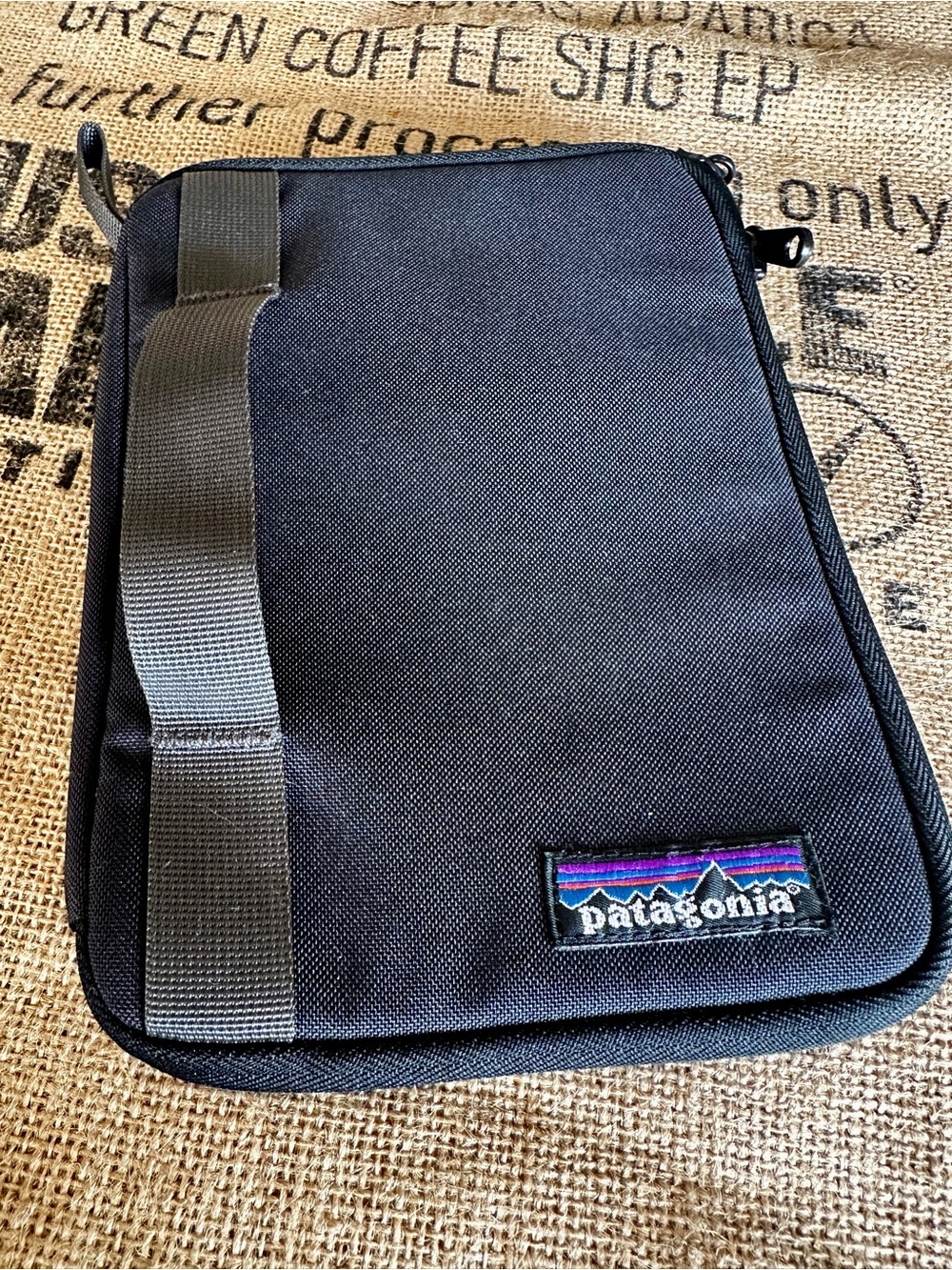 PATAGONIA Padded Tablet/E Reader cover